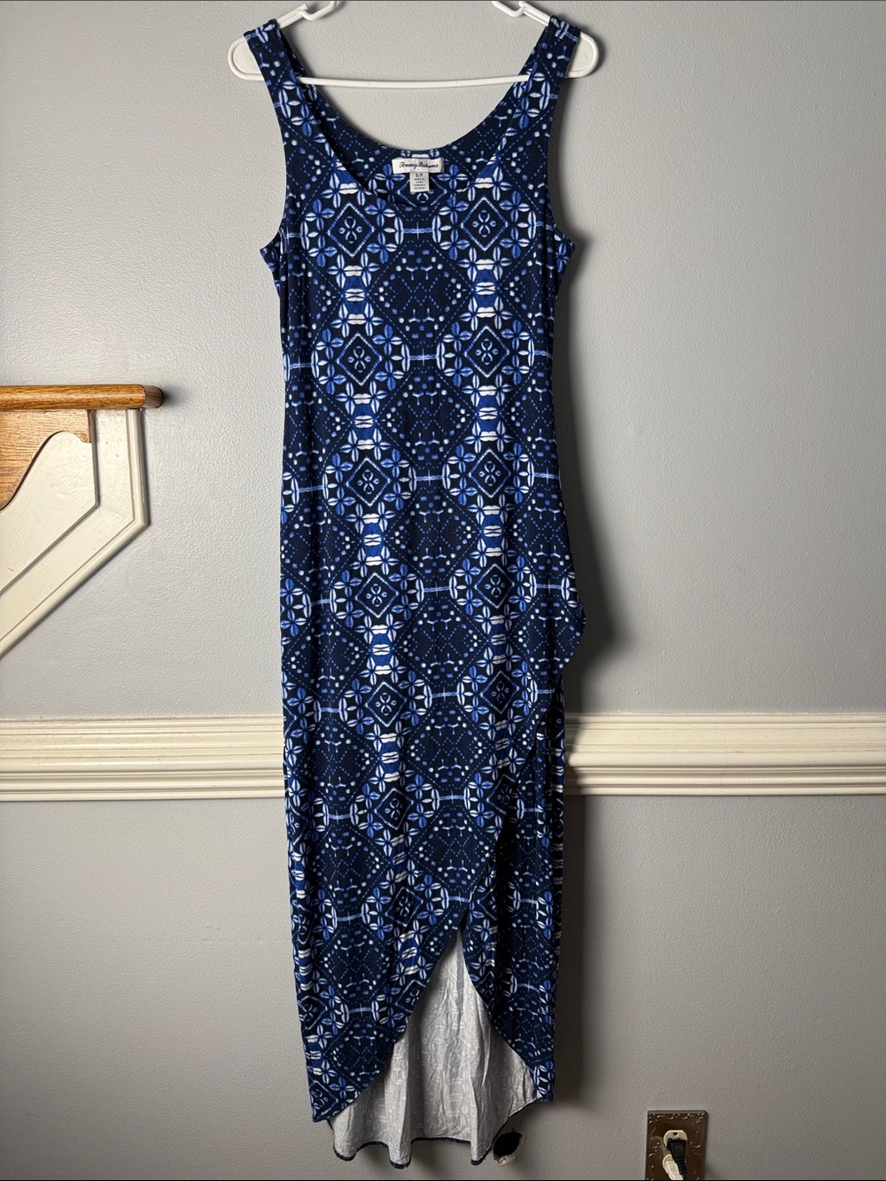 Tommy Bahama Navy and White Patterned Sleeveless Maxi Dress
